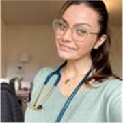 Étudiante en médecine donne cours particulier de la primaire à la terminale. 
Aide également en science (licence de biologie et médecine) 
