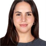 Profesora titulada en inglés, acabo de graduarme en Educación Primaria, tengo experiencia en prácticas y en clases particulares