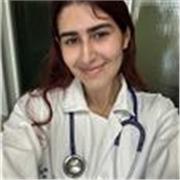 Estudiante de medicina, media de 10 en la ebau de biología ofrece clases particulares 