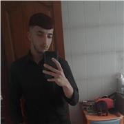 Tengo buena habilidad de comunicación y me gusta ayudar a cualquier persona con lo que necesite .