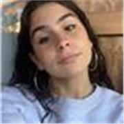 Hola, Soy Elena y me encantaría ayudar a vuestro hijo con matemáticas