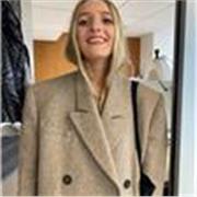 Étudiante à l’université Paris Dauphine propose des cours d’anglais jusqu’à niveau TOEIC