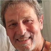 Insegnante di chitarra con esperienza pluriennale