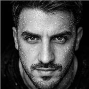 Personas que necesitan un profesor español argentino para conversar y sentar la bases de español,