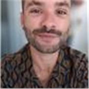 Professeur de Français Langue Etrangère (FLE) en ligne, tous niveaux. Habilité DELF et TEF.
