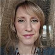 Life Coach esperta in Neuroscienze e linguaggio analogico psico-emozionale impartisce lezioni di Intelligenza Emotiva 