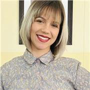 I love to learn from  my students, and to share my experiences and with them.