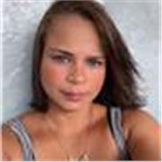 Graduanda em letras- português . Com cursos de formação continuada em BNCC , Português e literatura