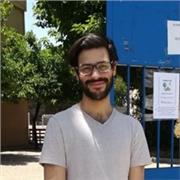 Profesor de Educación Primaria imparte clases a todas las edades y sobre todas las materias