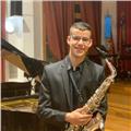 Profesor de saxofón imparte clases particulares para todos los niveles y edades