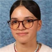 Je donne des cours particulier pour les élèves de primaire et de collège.