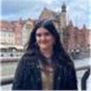 Puedo dar clases en Valencia. Puedo dar matemáticas o ingles. Soy responsable, dinamica, multifuncional, atenta y energica.