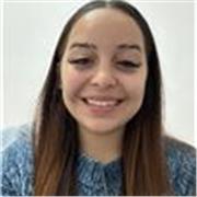 Soy nativa americana y me gustaría dar  clases de inglés a niños de primaria o de la ESO que tengan dificultad con esta materia.