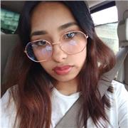 Docente de apoyo escolar especializada en matemáticas, publicidad, español para niños