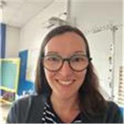 Ingenieure en reconversion pour devenir professeur des écoles. Je vous propose mon soutien pour les mathematiques et les sciences.