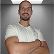 Entrenador personal multidisciplinar con mas de 10 años de experiencia y formacion constante.
Conocimientos en nutricion.