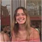Acabo de finalizar bachillerato y voy a empezar a estudiar enfermería. Mi asignatura favorita es la biología y me encanta enseñar.
