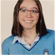 Soy una estudiante de Matemáticas, estoy acabando mi segundo año y llevo dos años como profesora particular de niños 12 a 18 años.