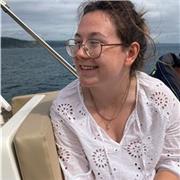 I am an open and enthusiastic person, passionate about English and History, and ready to support any students in these subjects!!