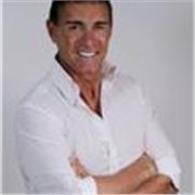 Offro lezioni private e doposcuola a domicilio per studenti di scuole medie e superiori.