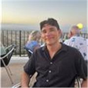 Hablante nativo de inglés que ofrece clases conversacionales para los que buscan mejorar su nivel de inglés. Todas bienvenidas