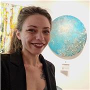 Diplomata liceo artistico e disegnatrice offre lezioni di disegno