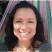Profesora de primaria con capacidad para enseñar y aprender. 