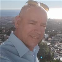 Profesor ingeniero, para impartir clases de física, química, matemáticas, dibujo técnico a niños de todas las edades