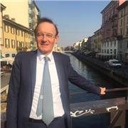 Offro lezioni di comunicazione interpersonale e parlare in pubblico. Utili per studenti e professionisti