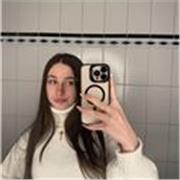 Sono una studentessa di economia, che fa lezioni online e in presenza a torino, faccio aiuto compiti e ripetizioni