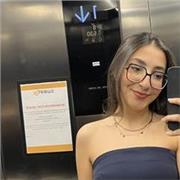 Passionnée par l’enseignement, je donne des cours de soutien scolaire pour tous les niveaux (primaire, collège, lycée)