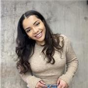 Native English Speaker with First Class Hons degree in English. 6 years of experience tutoring A Level and GCSE English.