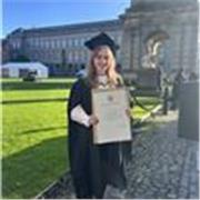 Hey everyone! My name is Maria and I’m fluent both in English and Russian. Are you seeking stress-free ways of learning languages? I’m here to help! 