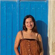 Tutrice pour l'aide aux devoirs, cours d'anglais, littérature francophone, culture générale