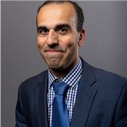 I am an engaging, interactive tutor with extensive teaching and leadership experience and my lessons are aimed at medical students