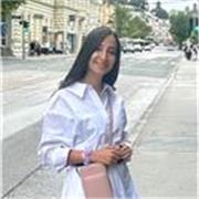 Trainer esperta e appassionata di lingue – italiano, inglese e italiano per stranieri….