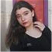 Studentessa al quinto anno di liceo artistico si presta ad offrire lezioni ai ragazzi delle medie ed elementari