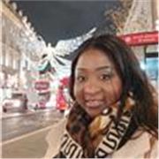 Fluent and dynamic conversations in French