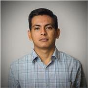 Doy clases de matemáticas y física de forma practica, de tal manera que mis estudiantes puedan desarrollar su pensamiento y habilidad para resolver problemas.