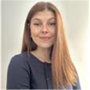Profesora graduada en Bellas Artes, con experiencia profesional en el sector, para todos los niveles.