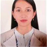 Profesora de matemáticas imparte clases virtuales o presenciales