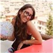 Insegnante di italiano seria e disponibile per ragazzi e ragazze.