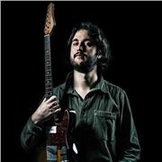 Docente di solfeggio, armonia, composizione e chitarra