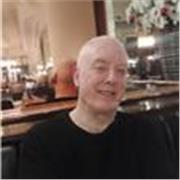 I am a very experienced teacher and language coach 