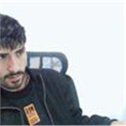 Profesor de Matematicas imparte a alumnos de todas las edades