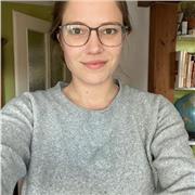 Erfahrene Nachhilfelehrerin und Biologiestudentin bietet Unterricht in Deutsch, Englisch und Biologie an