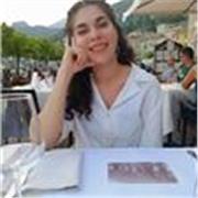 Laureanda magistrale in Ingegneria Aerospaziale impartisce lezioni di matematica e fisica per studenti del liceo e universitari