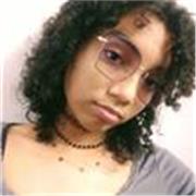 Estudiante de Diseño Gráfico con sólida capacidad comunicativa, comprometida con impartir clases de Inglés de manera clara