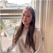 Student support coach guiding organisation, revision techniques and motivation