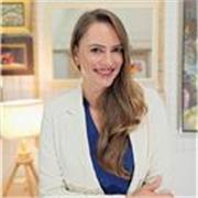 Passionate psychologist helping teens and adults think deeply, reflect critically, and learn with purpose